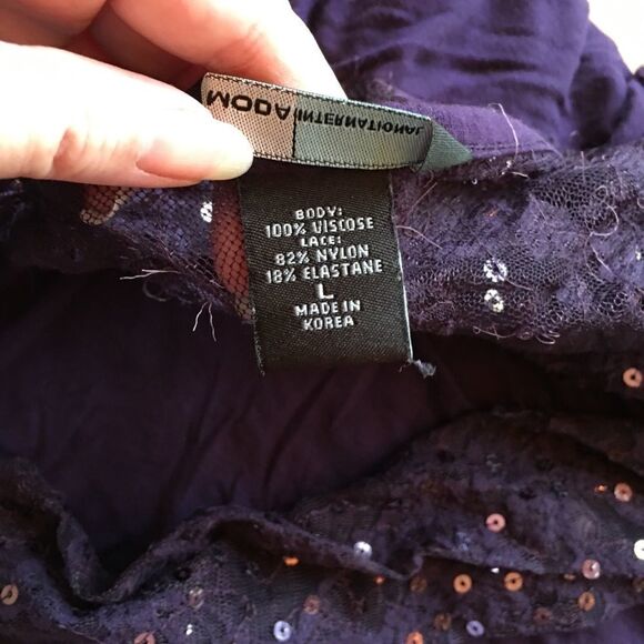 Victoria’s Secret Plum Soft Sequin Accented Top - Picture 5 of 8
